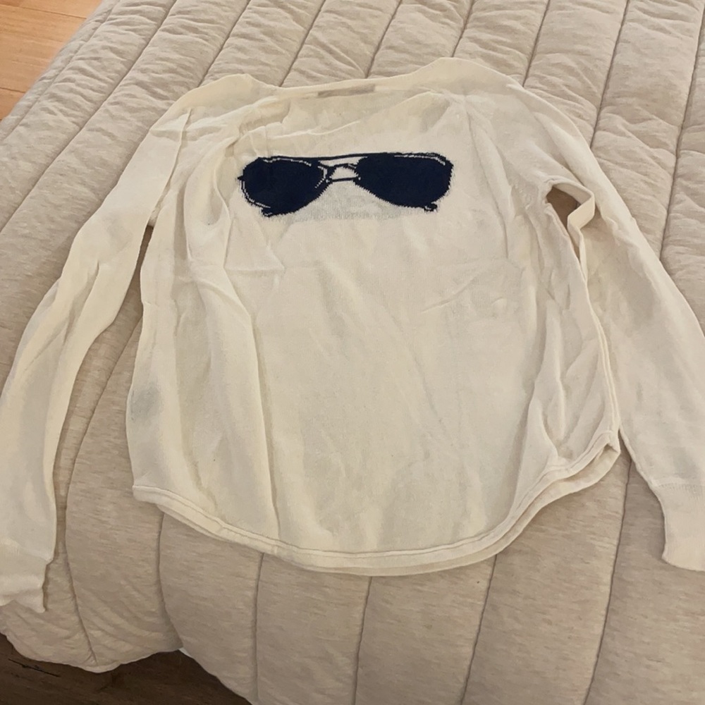 360 Sweater - Sunglasses